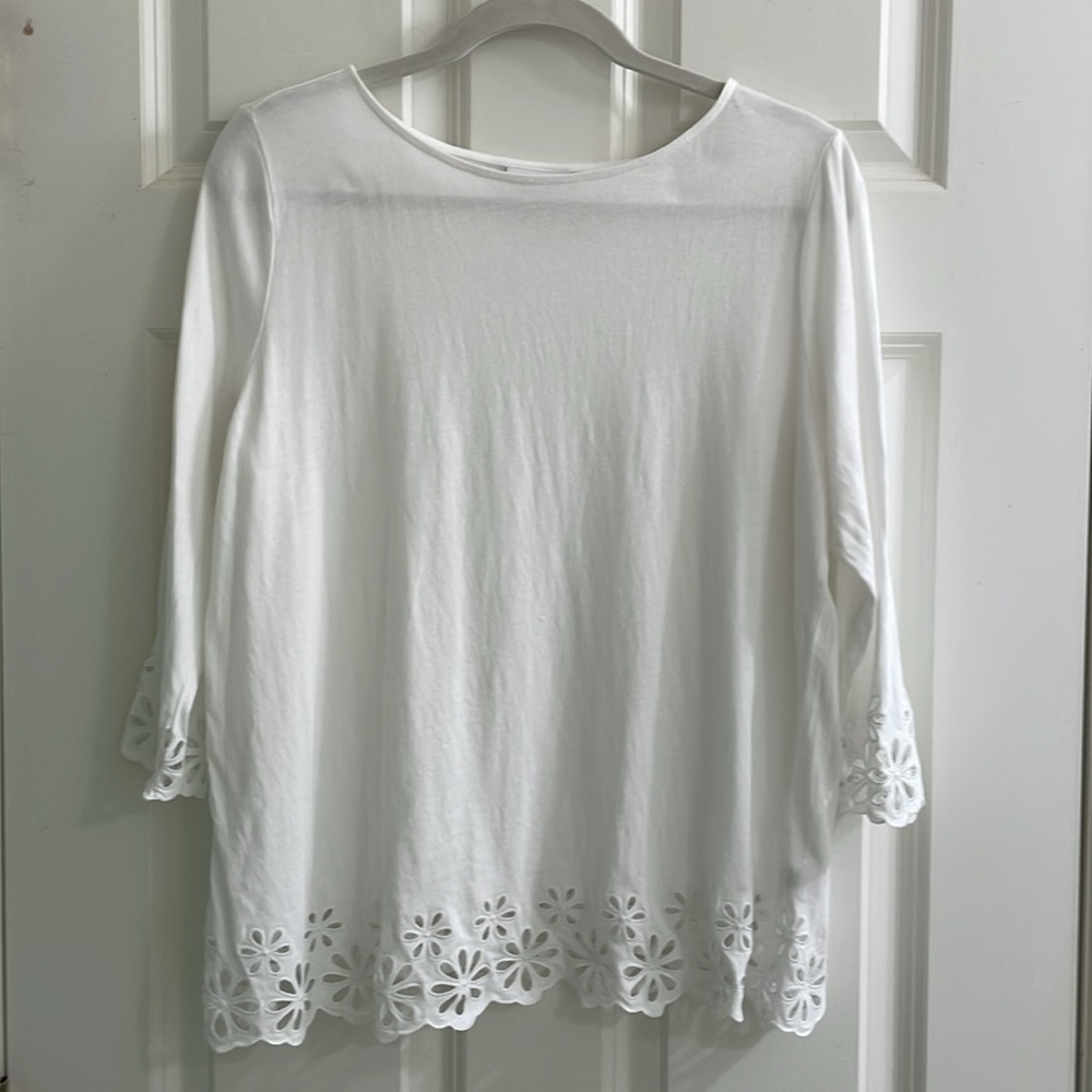 JJill white cotton relaxed top with flower cutouts